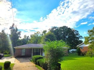 901 Eagle Rd, Dothan, AL 36303