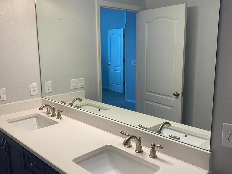 684 Carlsbad Dr — Photo 23