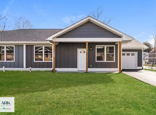 216 Sycamore Cove Rd, Asheville, NC 28803