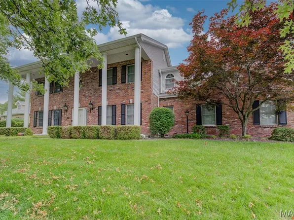 600 Bluff Manor Cir, Saint Charles, MO 63303