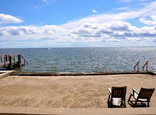 11 Barnes Rd, Old Saybrook, CT 06475