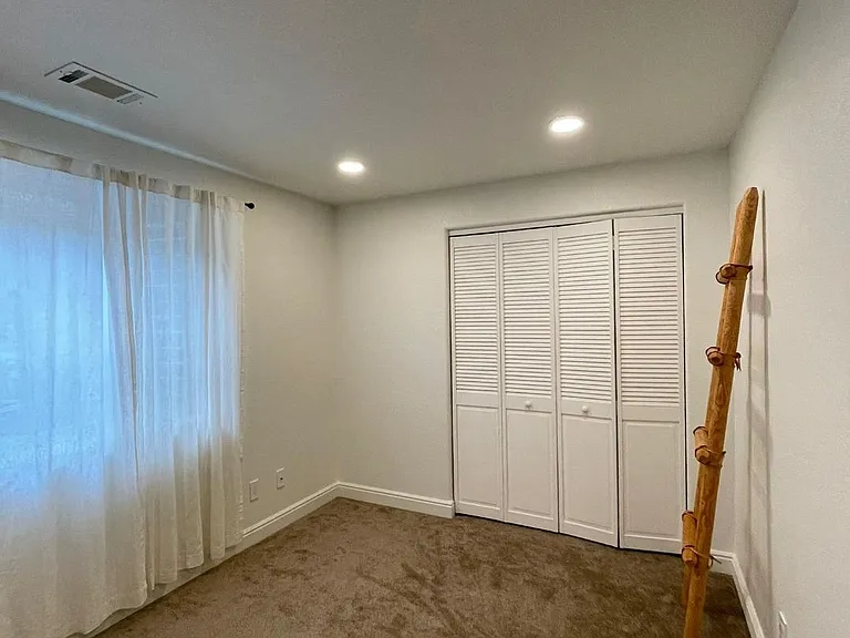 1813 Angelo Ct — Photo 6