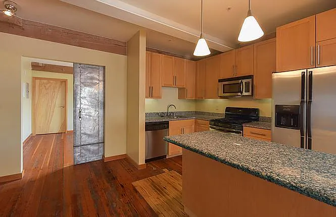 Hunt Mottet Lofts