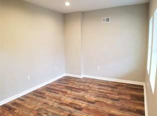 5709 N 3rd St #1, Philadelphia, PA 19120