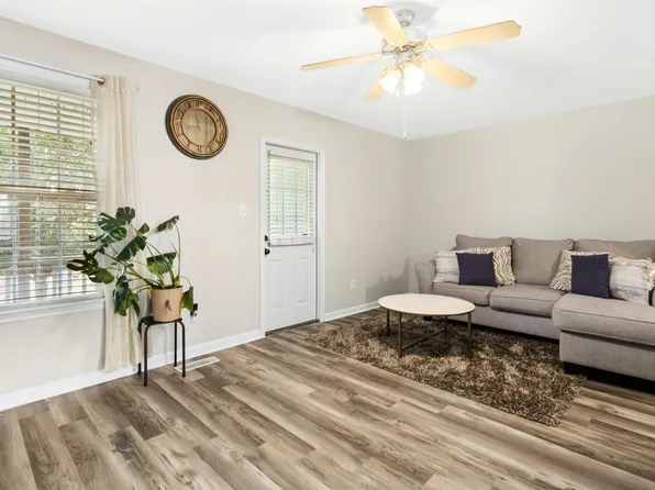 110 Walford Park, Clayton, NC 27520