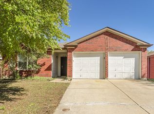 1416 Mosscreek Dr, Denton, TX 76210