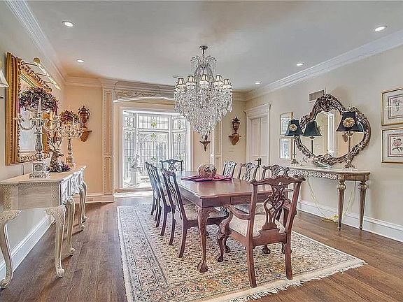 5th image of 5514 Harbor Town Dr