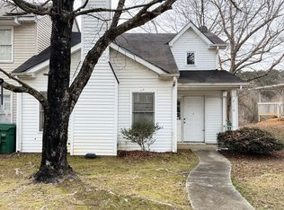 2176 Wellington Cir, Lithonia, GA 30058