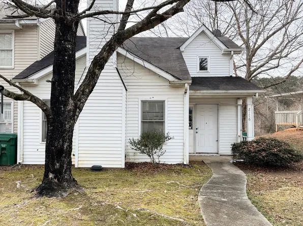 2176 Wellington Cir, Lithonia, GA 30058