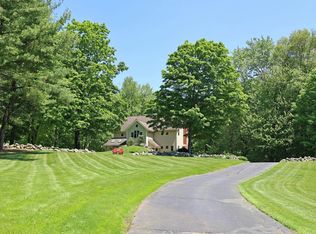 70 Farview Farm Rd, Redding, CT 06896