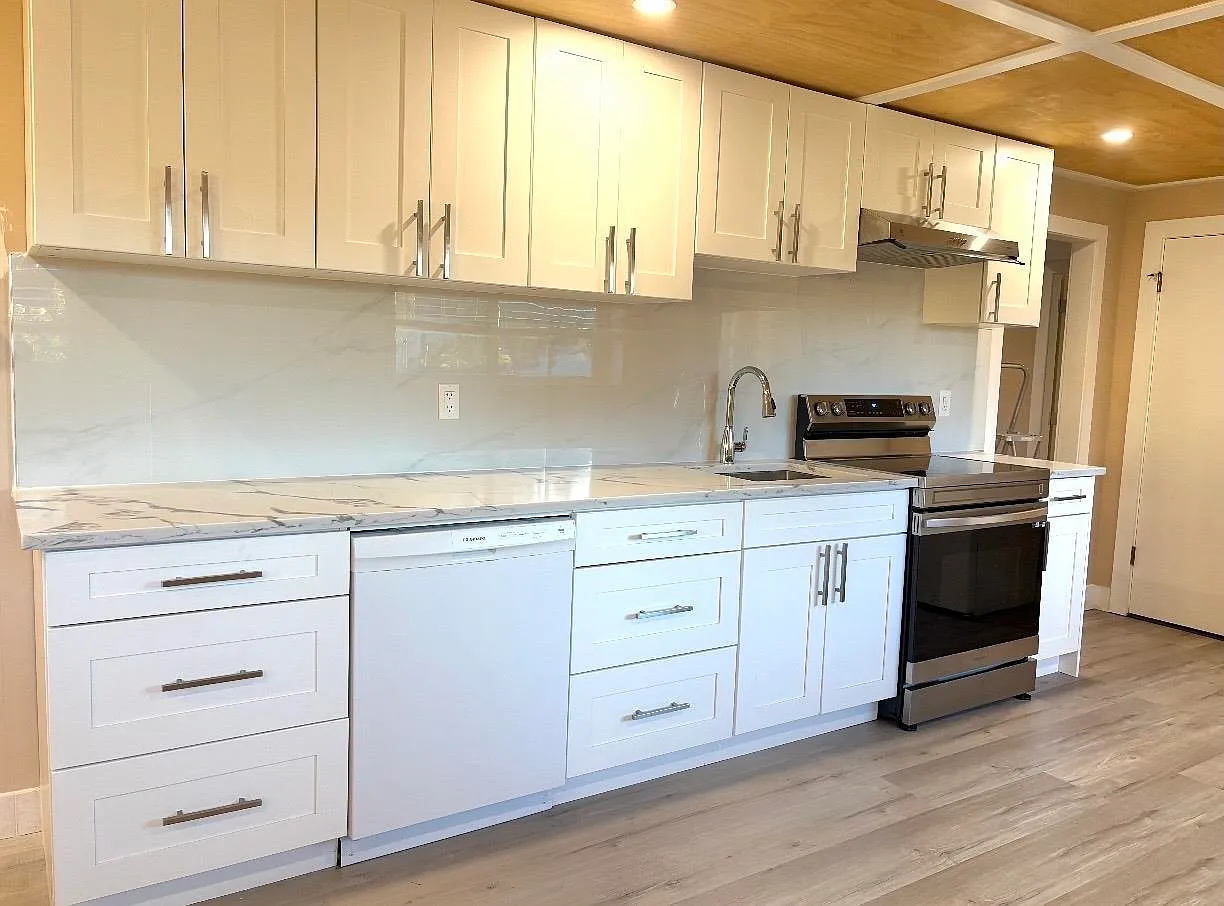 2 bed, 939 sqft, $1,600 — Photo 2
