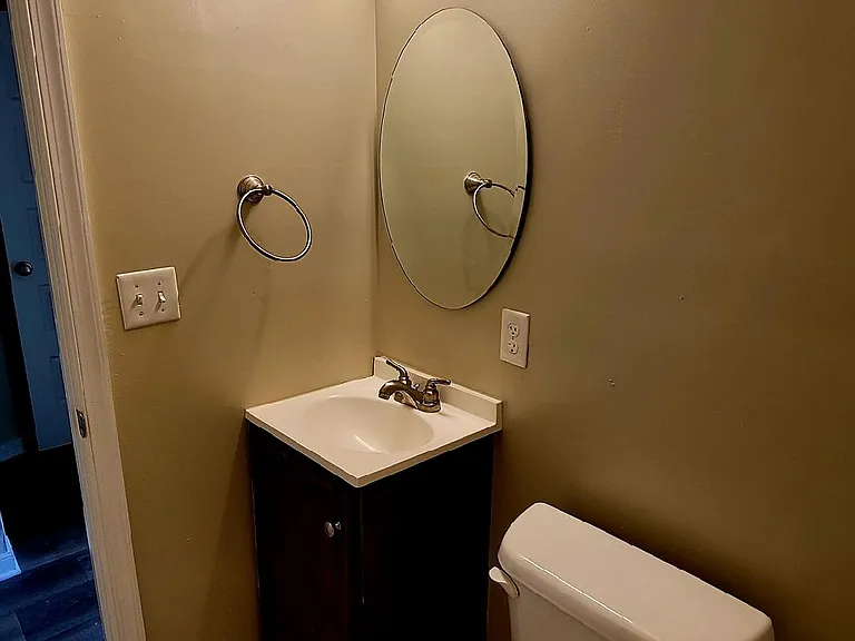509 N 35th St #16 — Photo 9