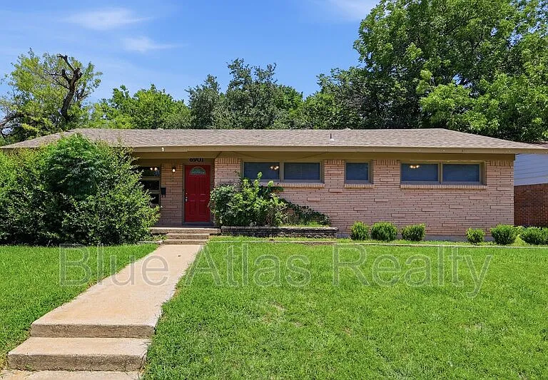 6901 Greenlee St — Photo 1