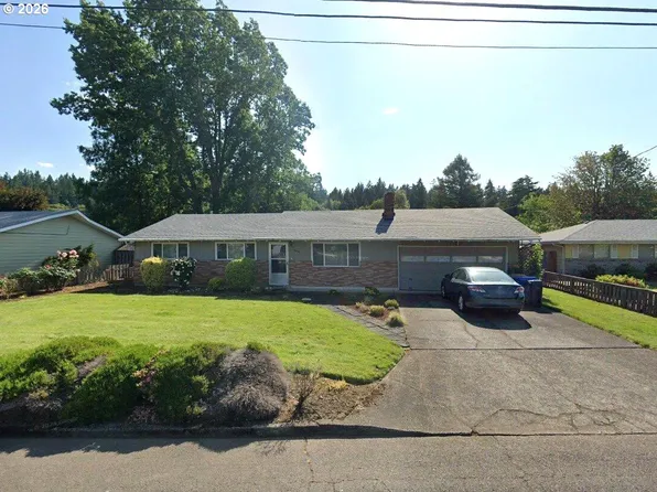 6454 SE Molt St, Milwaukie, OR 97267