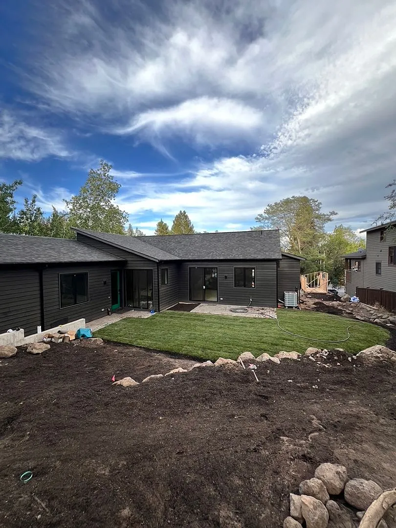 Bright & Modern New-Build in Northwest Bend, All Appliances, W/D Included, Comfortable outdoor sp... — Photo 2