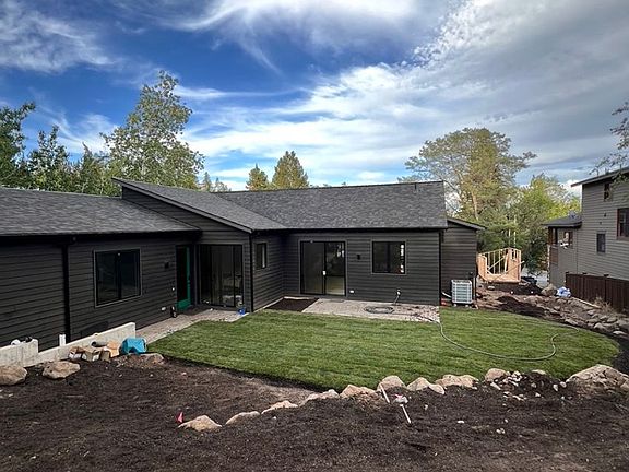 2nd image of 2111 NW Awbrey Rd #1