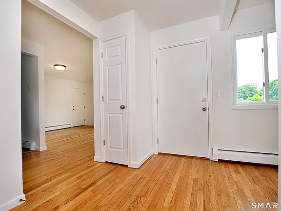 5th image of 1 Meadow Court #1