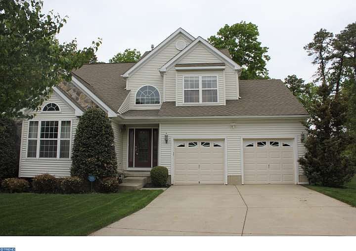 1st image of 18 Glendale Cir