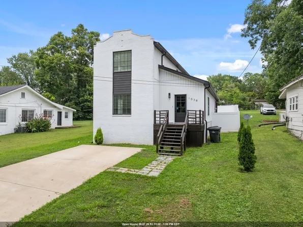 1038 N Royal Ave, Florence, AL 35630