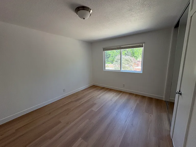 4224 Callan Blvd — Photo 11