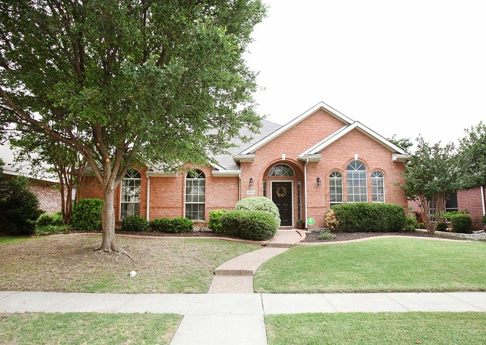1st image of 6005 Sidney Ln