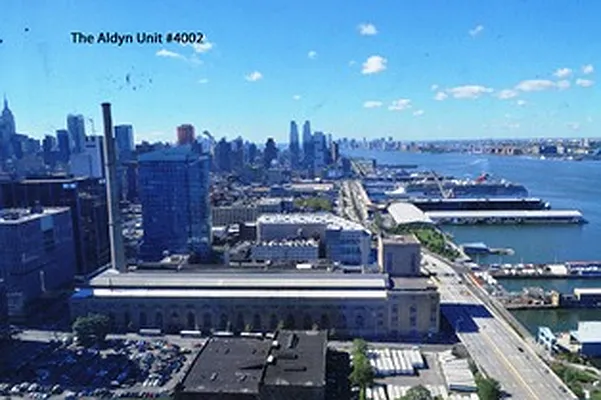 Sold by Corcoran | media 7