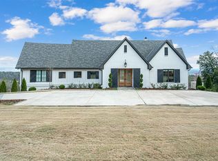 4557 Dolly Ridge Rd, Birmingham, AL 35243