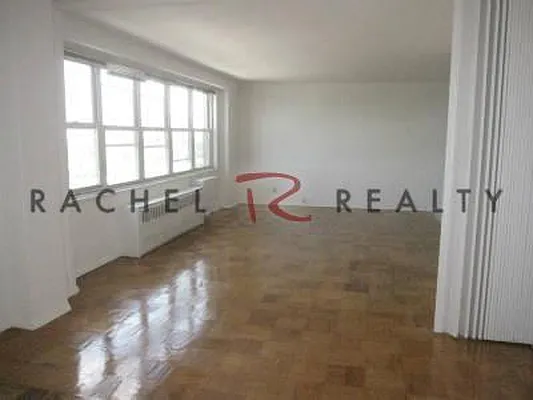 Rented by Rachel Realty | media 14