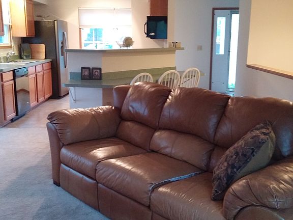 5th image of 1403 Tarragon Dr