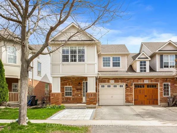 3123 Edgar Ave, Burlington, ON L7M 0A6