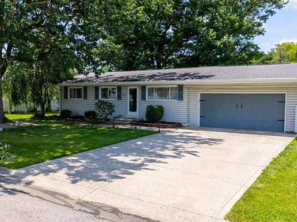 876 Sunset Dr, Wabash, IN 46992