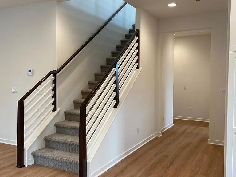969 Rodeo Rd — Photo 3