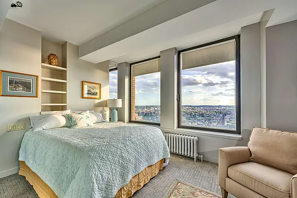 Sold by The Bamberger Group | media 33