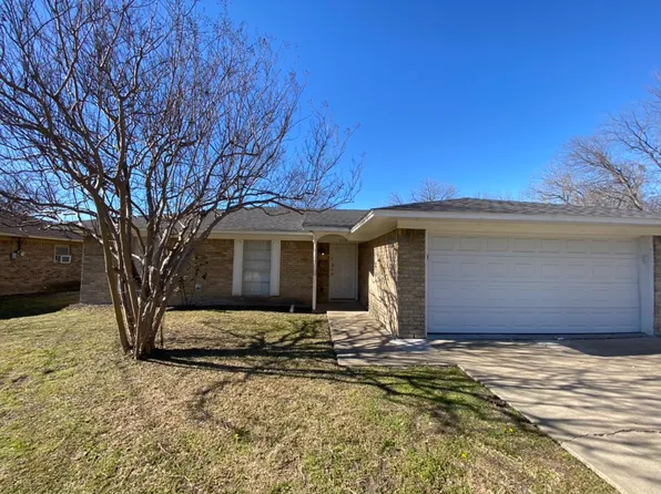 213 Anderson St, Waxahachie, TX 75165