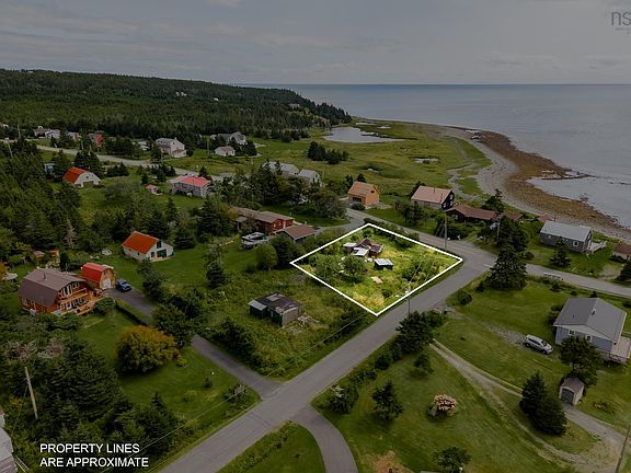 2nd image of 929 Lawrencetown Rd
