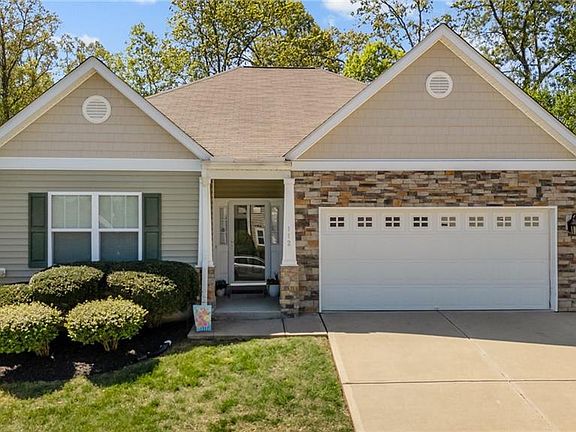 2nd image of 112 Pink Dogwood Ln