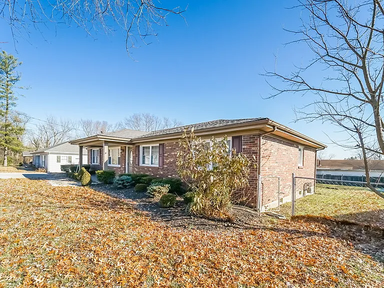 6506 Missionary Ridge Dr — Photo 3