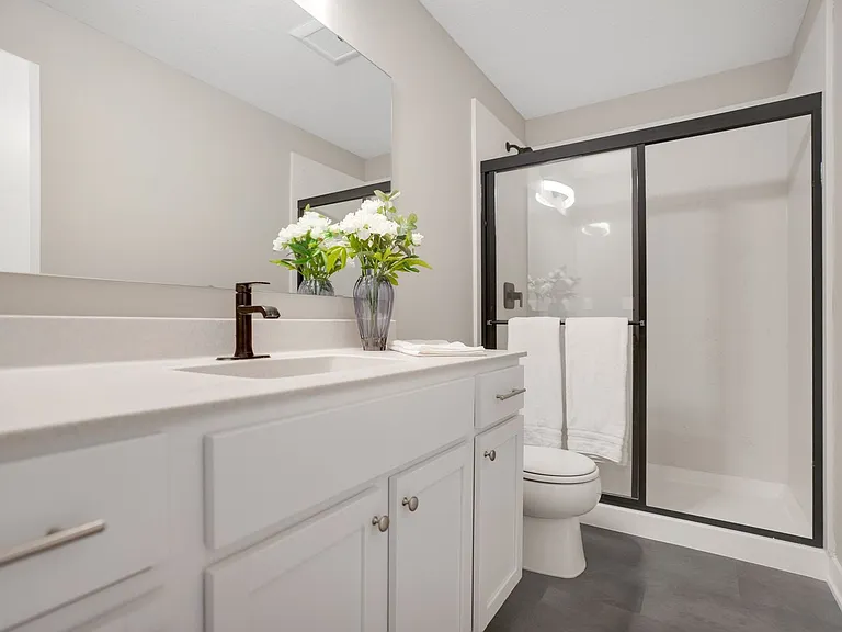 Available 07/01! New Build 4 bed 3 Bath in Hopkins! — Photo 26