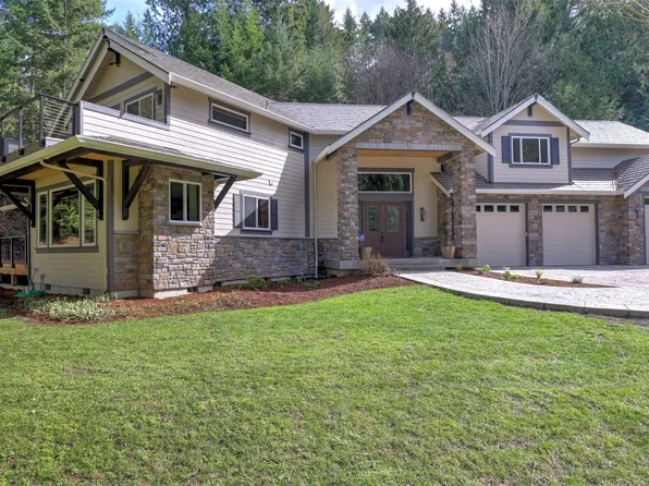 11112 McCutcheon Road, Bonney Lake, WA 98391