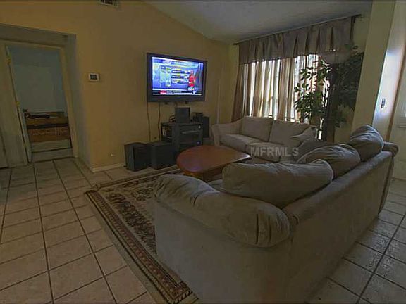 2nd image of 2936 Theresa Dr