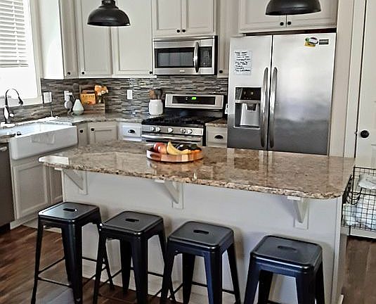 4th image of 508 W 16th St