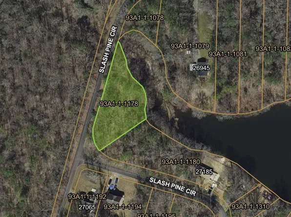 1178 Slash Pine Cir, Ruther Glen, VA 22546