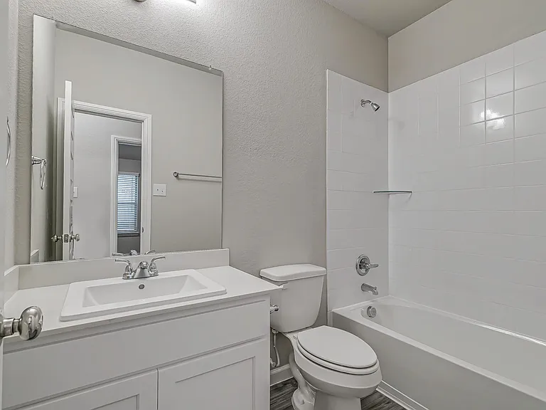 2419 Rocky Mountain Dr — Photo 15