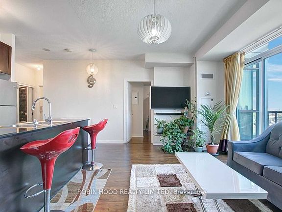 2nd image of 1328 Birchmount Rd #910