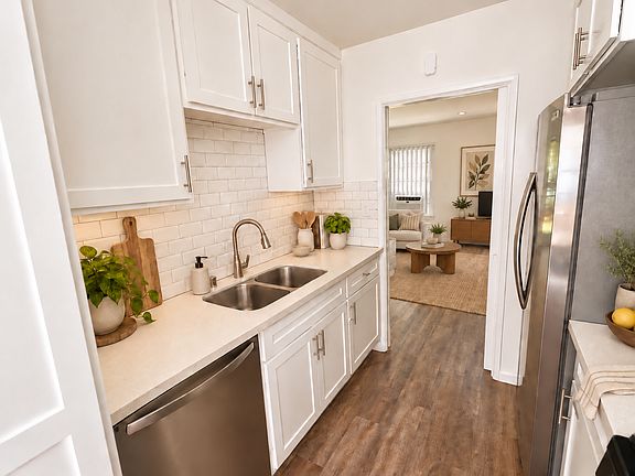 5th image of 1318 19th St APT B