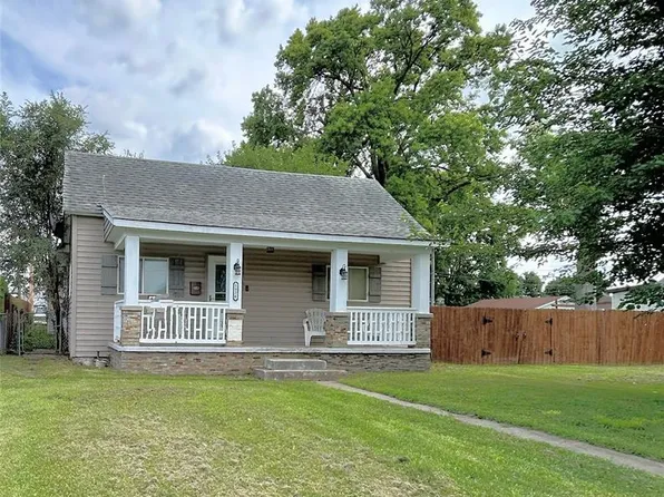 1926 Beckwith Ave, Madison, IL 62060