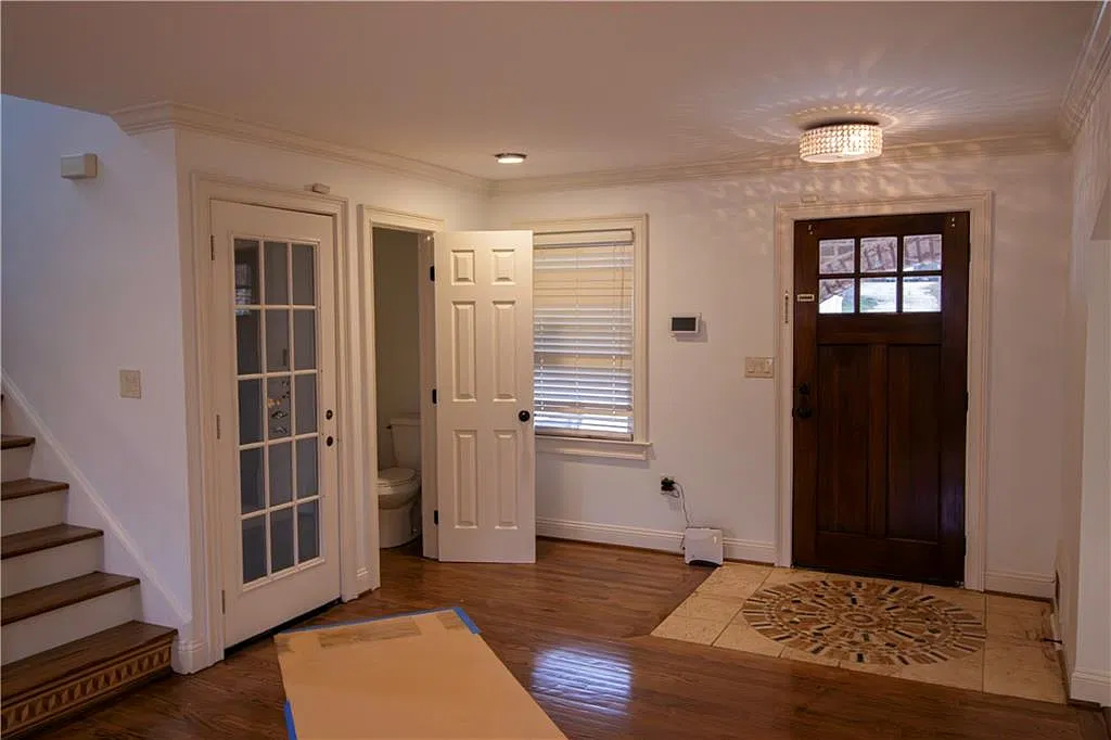 3 bed, 3.0 bath, 1397 sqft, $2,900 — Photo 3