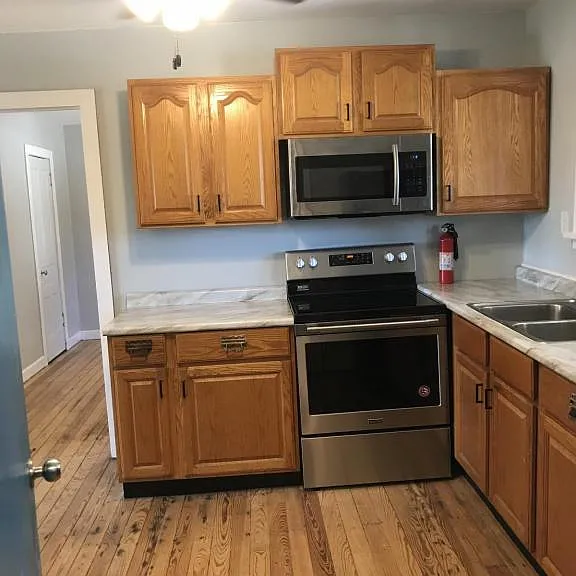 4138 Lake St #4 — Photo 2