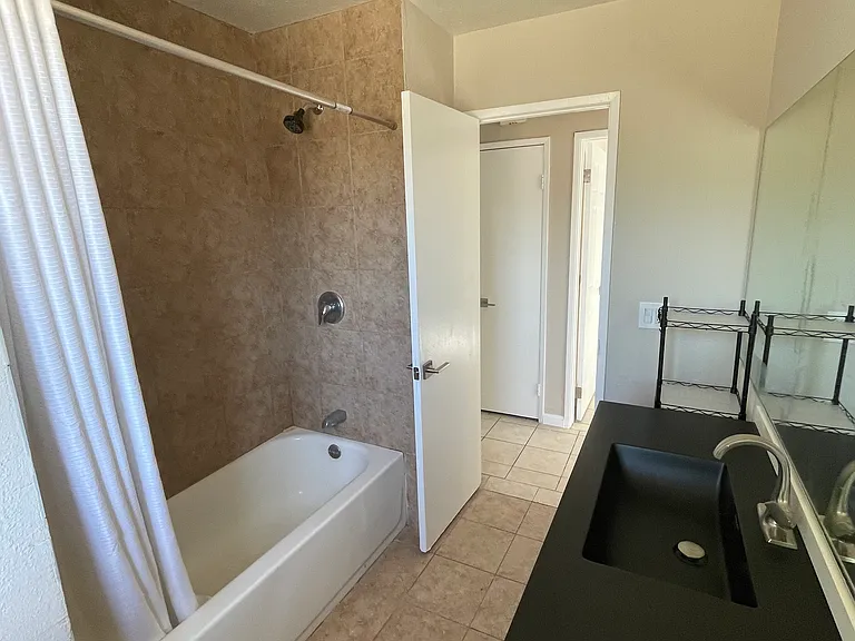 32150 Aurora Vista Rd #B — Photo 12