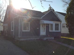 21908 Gaukler St, Saint Clair Shores, MI 48080